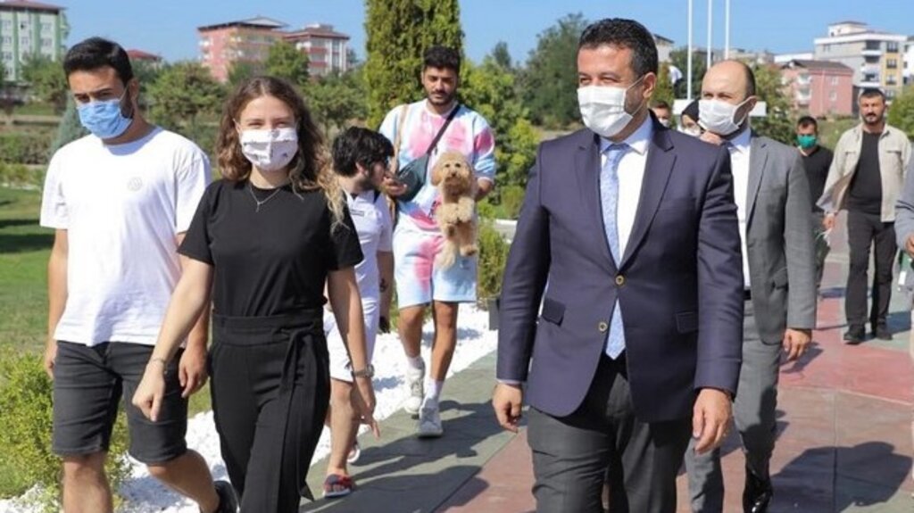 Sanatçı Ve Söz Yazarı Irmak Arıcı Çarşamba’ya Hayran Kaldı!