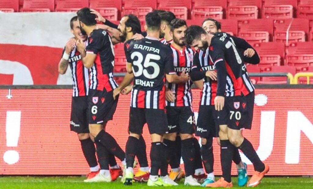 Samsunspor, Tuzlaspor'u Rahat Geçti!