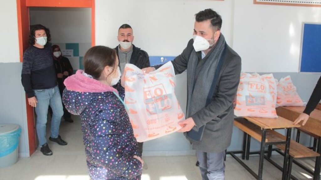 Minikler Üşümesin Projesi Samsun’da Üçüncü Yılında!