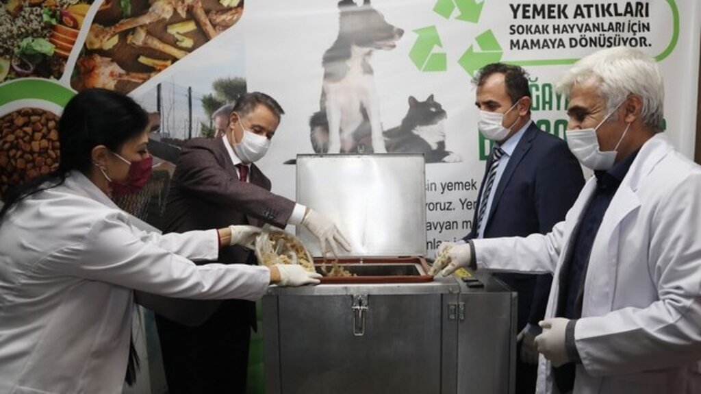 Atakum’da Atıklar Mama Ve Gübreye Dönüşecek!