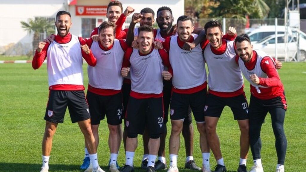 Samsunspor’da Tuzla Hazırlıkları Neşe İçinde Sürüyor!