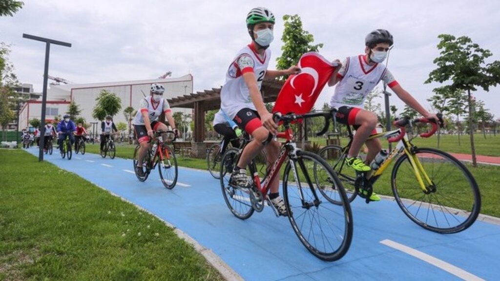 Canik’te Pedallar Şenliğe Çevrildi!