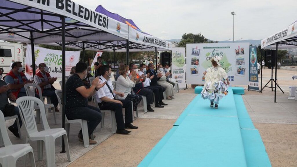 Samsunlu Miniklerden ‘Sıfır Atık’ Defilesi!