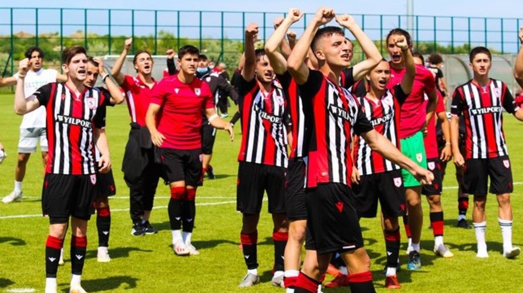 Samsunspor U19 Şampiyonluğa Farklı Koştu!