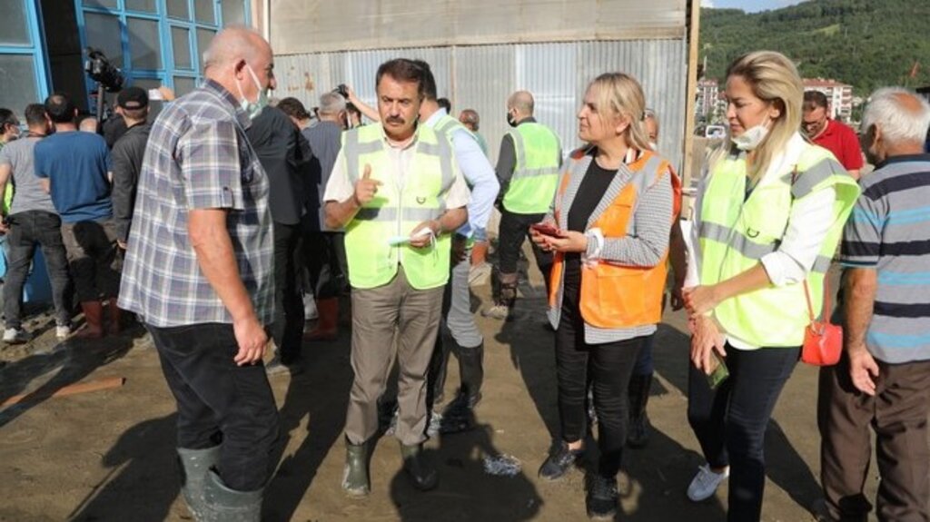 Başkan Deveci Afet Bölgesinde!