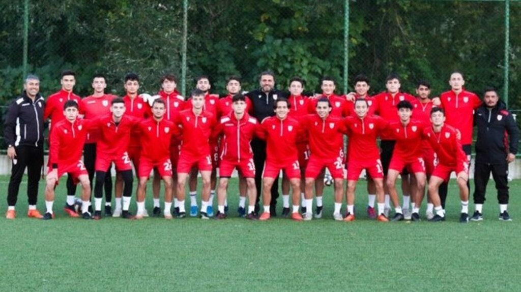 Samsunspor’un Şampiyon Gençleri Sezonun İlk Maçına Hazırlanıyor!