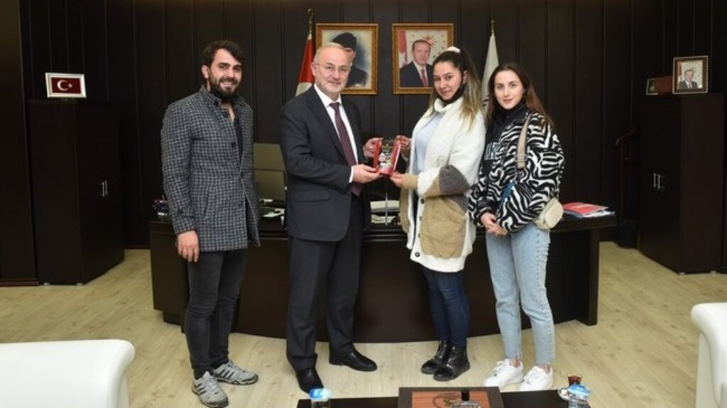 OMÜ’nün Üretken Öğrencilerinden Rektör Ünal’a Ziyaret!