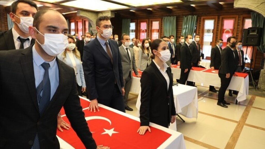 Samsun’da Aday Memurlar Yemin Ederek Asaletlerini Aldı!