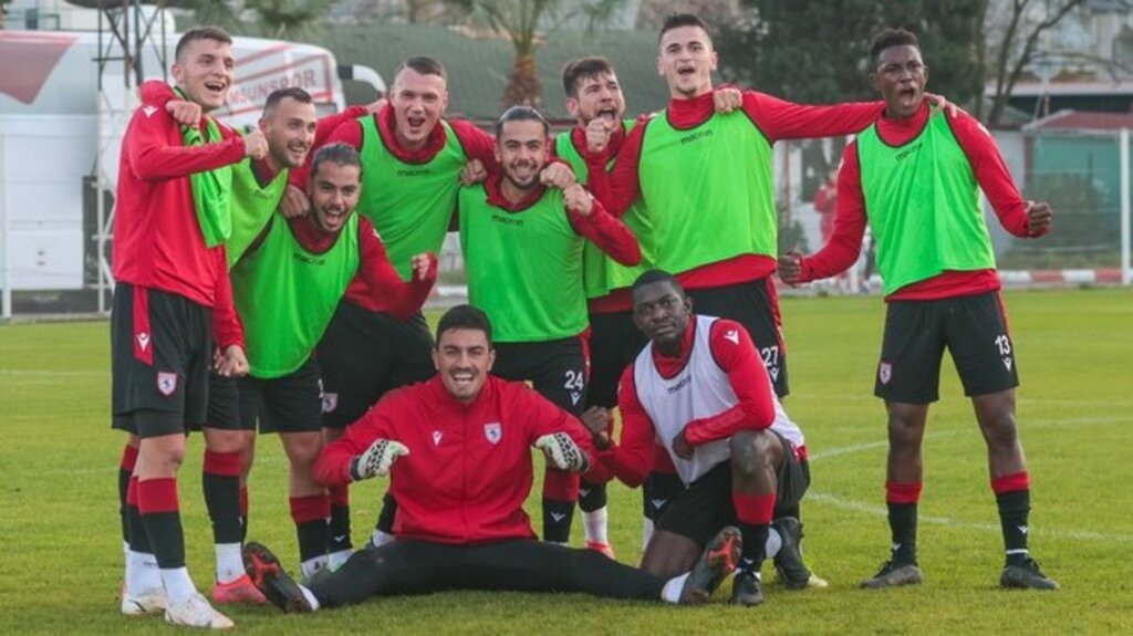 Samsunspor, Ankaragücü Maçının Taktik Çalışmasını Yaptı!