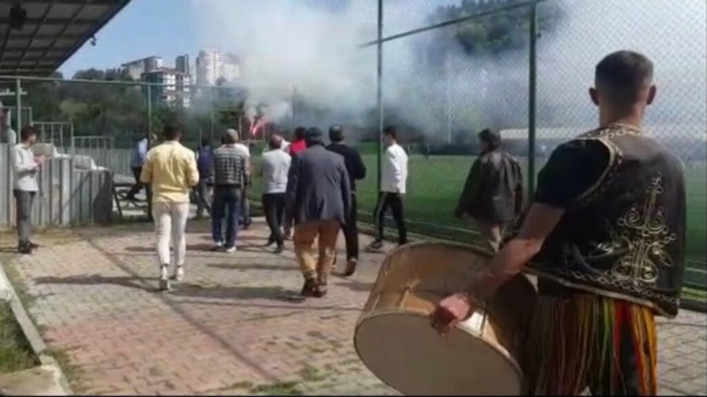Baruthanespor’dan Davul Zurnalı Şampiyonluk Kutlaması!