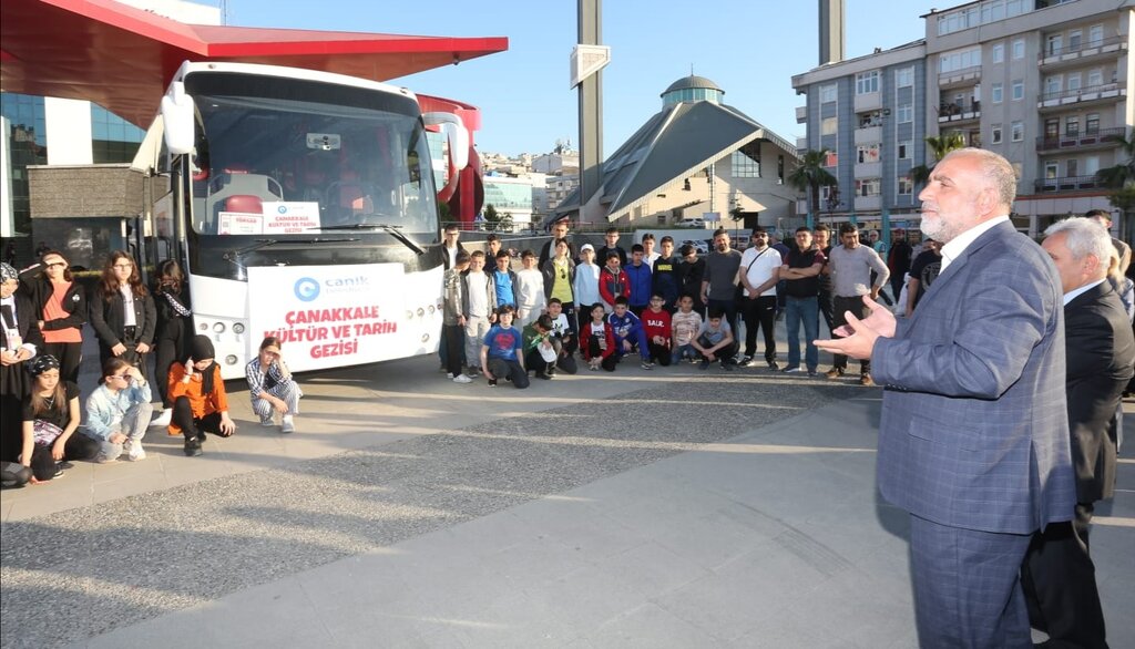 Başkan Sandıkçı Öğrencileri Çanakkale'ye Uğurladı!