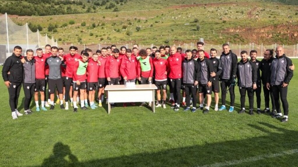 Samsunspor Kampında Kuruluş Yıldönümü Kutlandı!