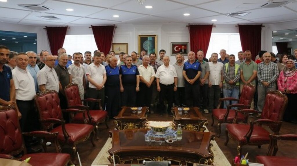 İlkadım Belediyesinde İşçilerin Maaşına Zam!