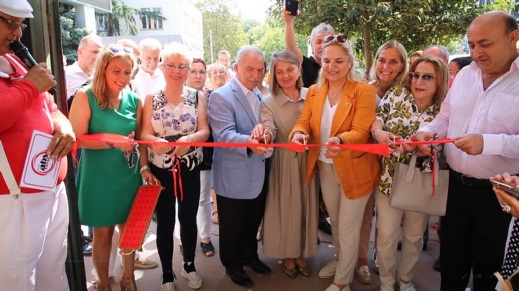 Sanat Çarşısı Sergisi İlkadım’da Sanatseverlere Kapısını Açtı!