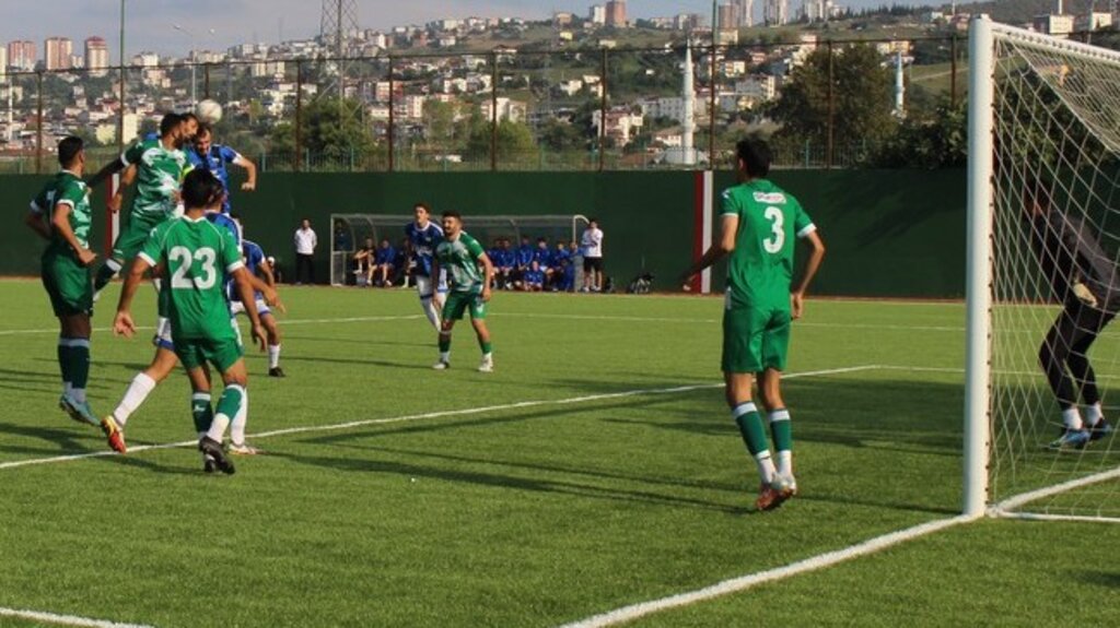 Karasamsunspor Çarşambaspor Hazırlık Maçında Karşı Karşıya Geldi!