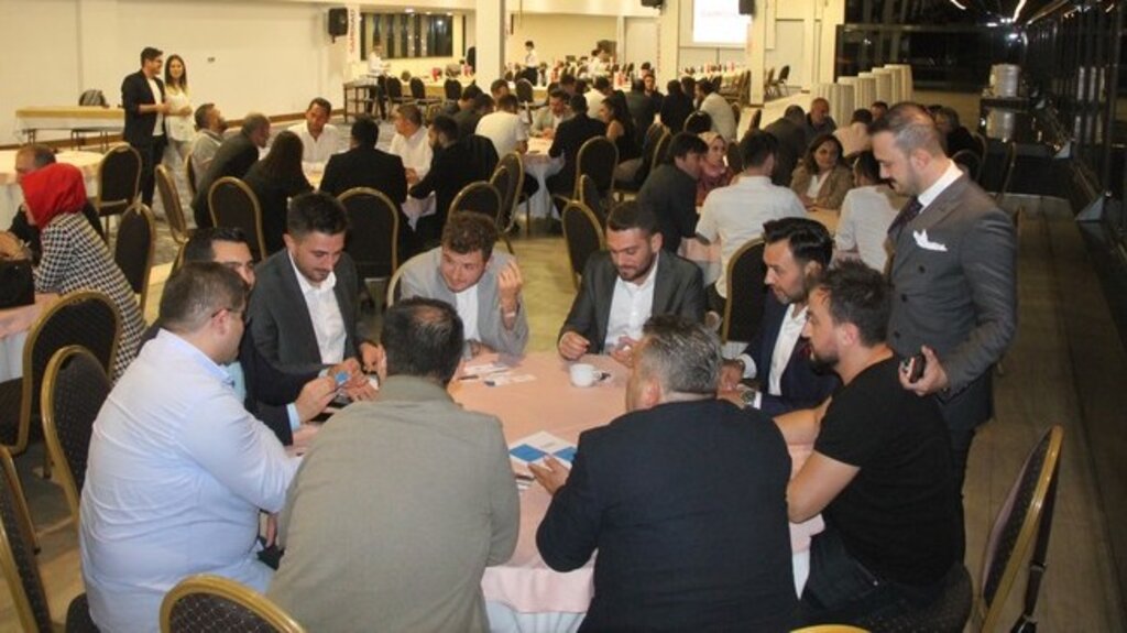 SAMGİAD'dan Geleneksel İş Yemeği!