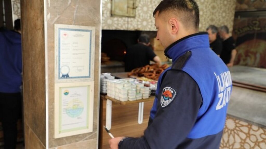 Samsun’da Gramajı Eksik Simitleri Zabıta Yakaladı!