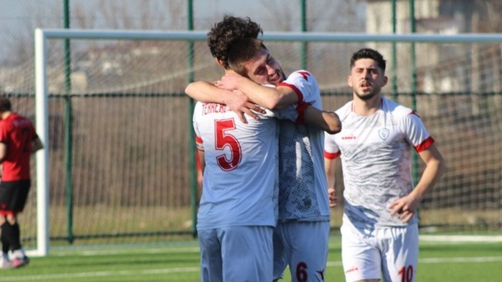 Tekkeköyspor Play-Off’u Erken Garantiledi!