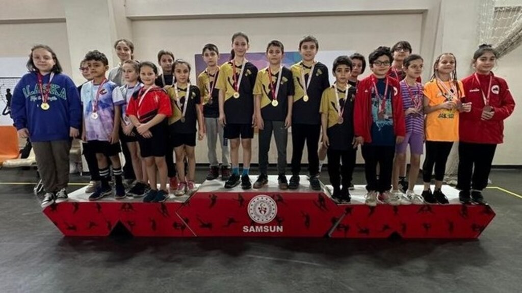Samsun’da Badminton Şenliği Düzenlendi!