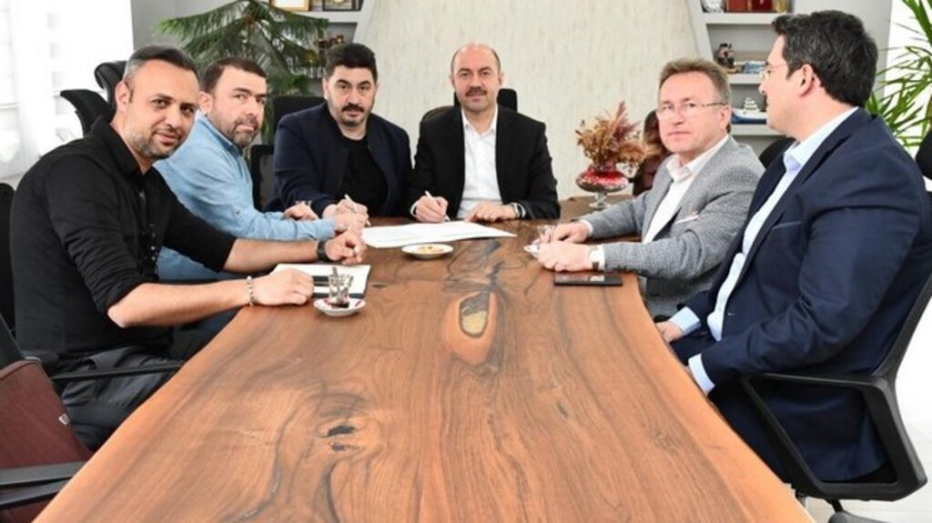 Milyonlarca Liralık Makine Alımı İçin İmzalar Atıldı!
