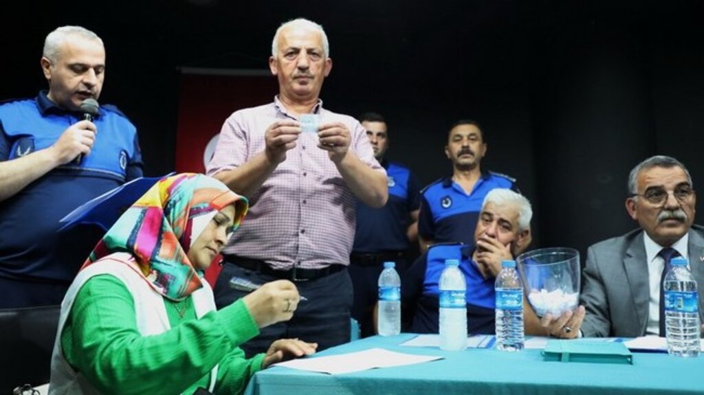 Samsun’da Yeni Açılan Semt Pazarında Kuralar Çekildi!