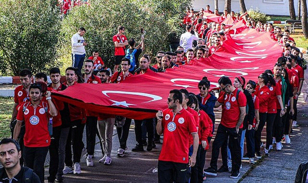 Bayrak Yürüyüşü Samsunspor’dan Başladı!