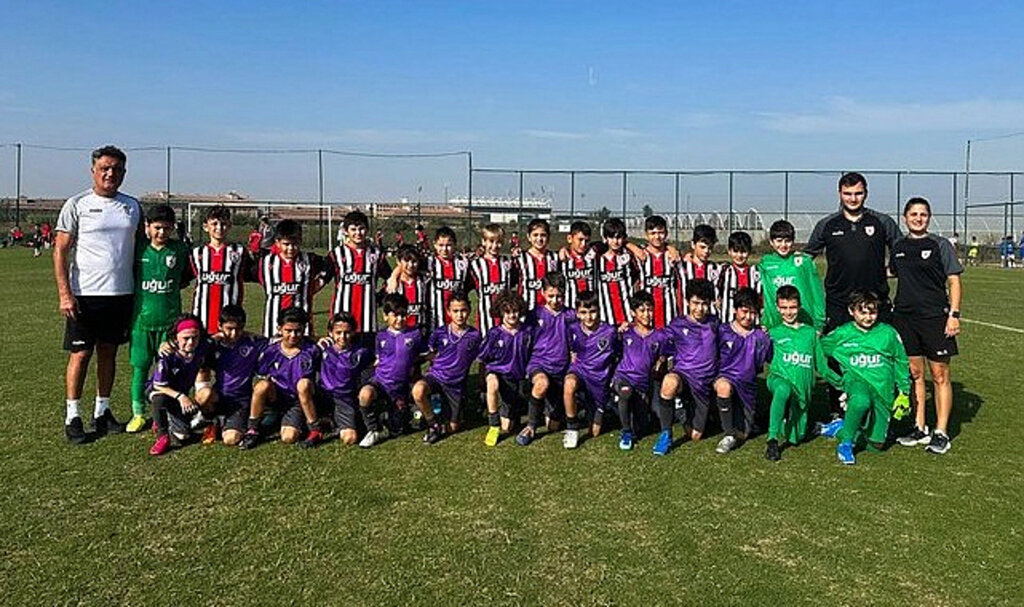 Cumhuriyet Turnuvasında Samsunspor'a Çifte Kupa!
