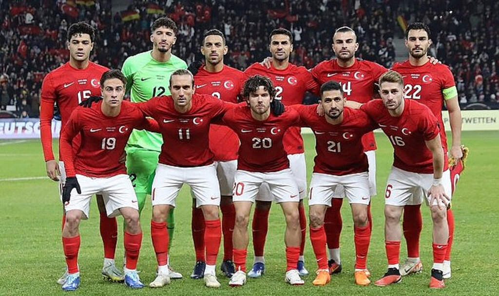 Bizim Çocuklar Almanya'yı Evinde Devirdi!
