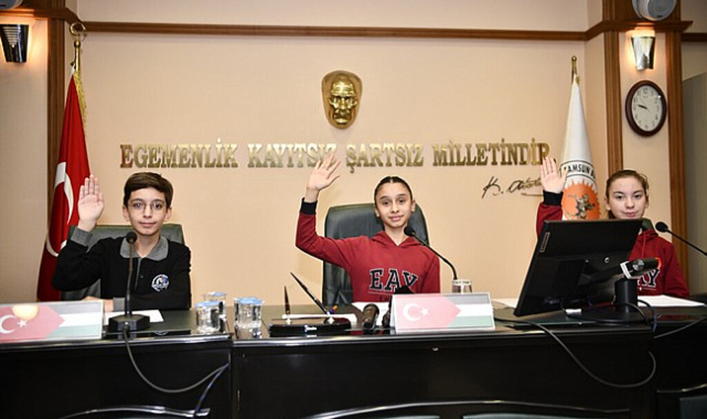 Çocuk Meclisi’nden Dünya Liderlerine Açık Mektup!