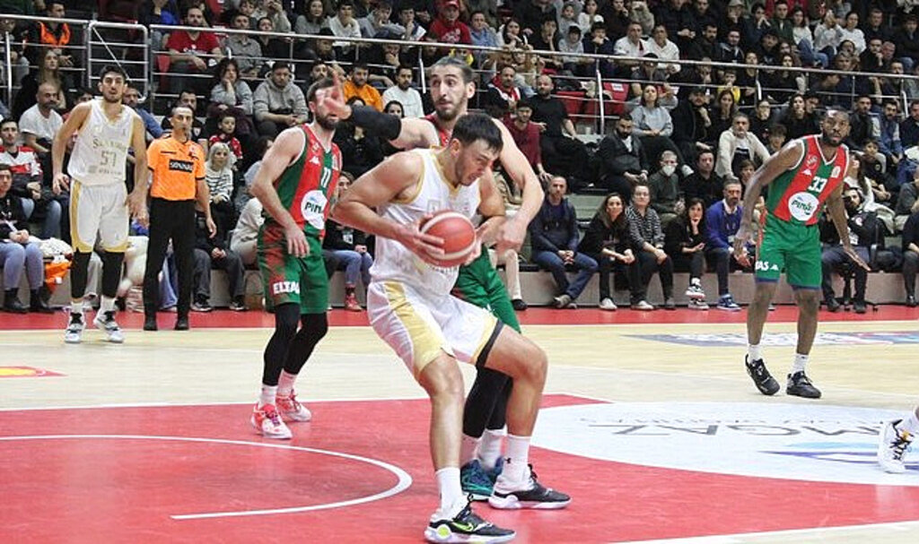 Samsunspor Basketbol, Pınar Karşıyaka’yı Elinden Kaçırdı!
