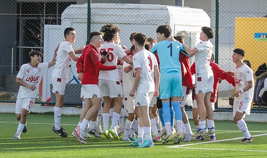 Samsunspor’un Gençleri 3’te 3 Yaptı!