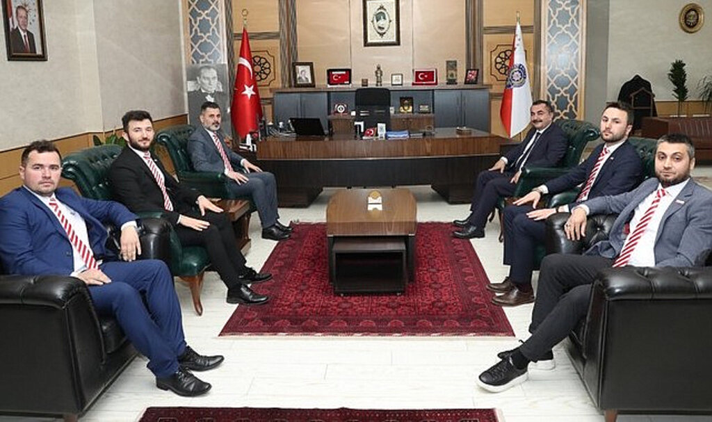Sevdamız Samsun’dan İl Emniyet Müdürü Arıbaş'a Ziyaret!