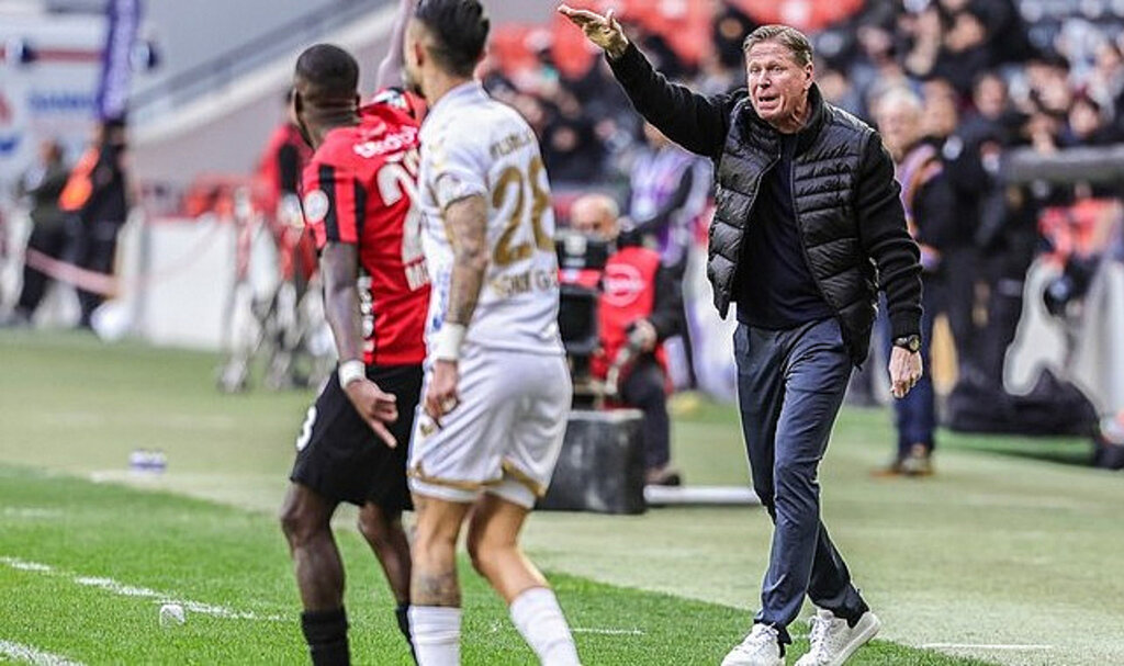 Markus Gisdol, '1 Puandan Değil Oyundan Memnunum'!
