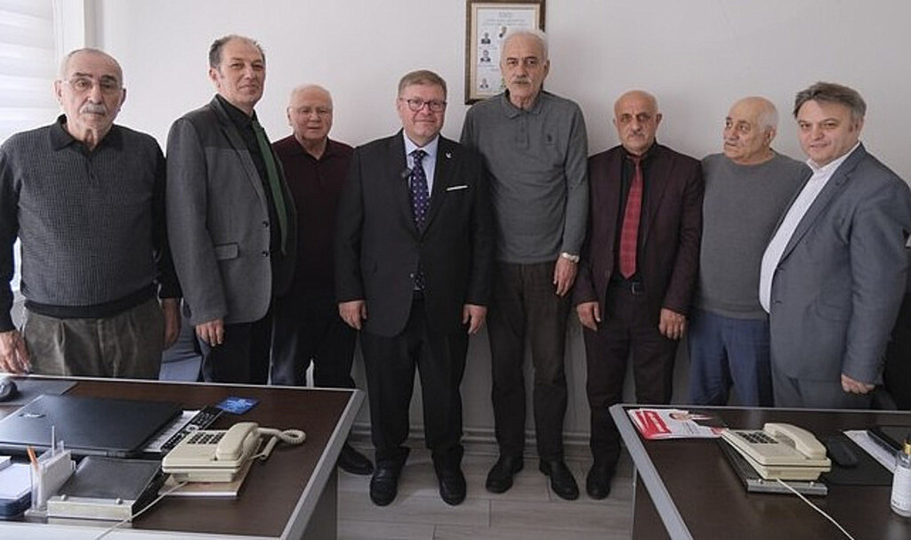 Başkan Adayı Adem Güney, Emekliler Derneğini Ziyaret Etti!