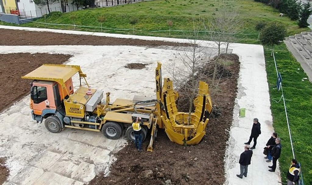 Kütüphane Parkı’nda Peyzaj Çalışmaları Hızla Sürüyor!