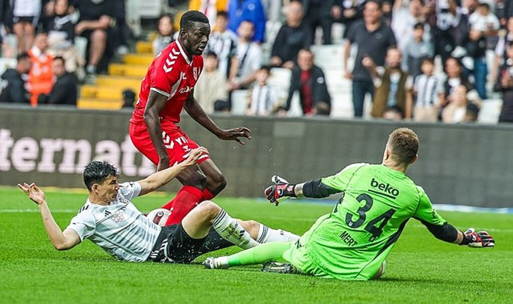 Samsunspor İstanbul'da Beşiktaş'tan Puan Kopardı!
