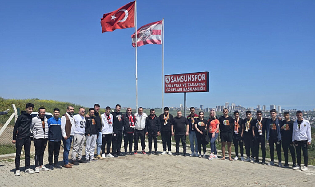 Samsunspor Taraftarından Örnek Davranış! 