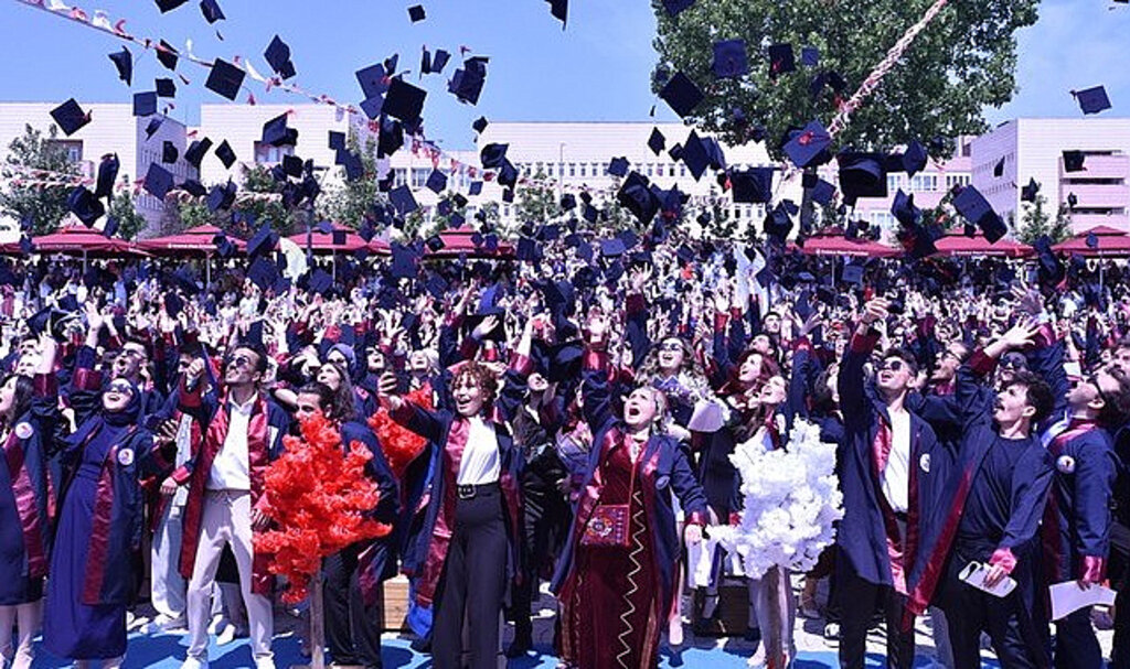 Geleceğin Öğretmenleri Mezun Oldu!