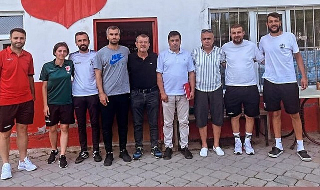 TFF Bölge Müdüründen YABPA Spor’a Ziyaret!