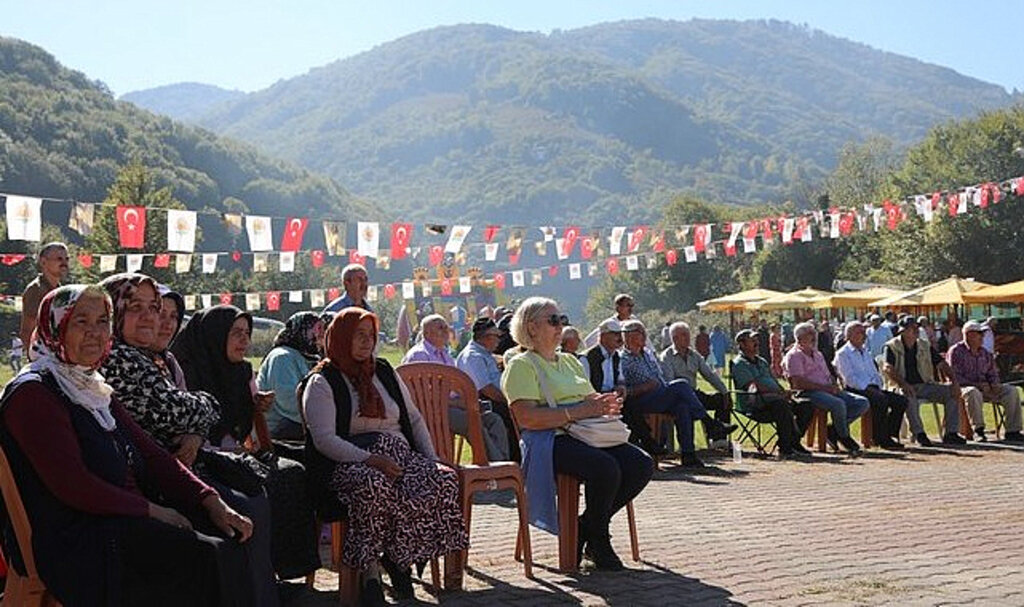 Atakum Belediyesi Fındık Festivali’ne Yoğun İlgi!