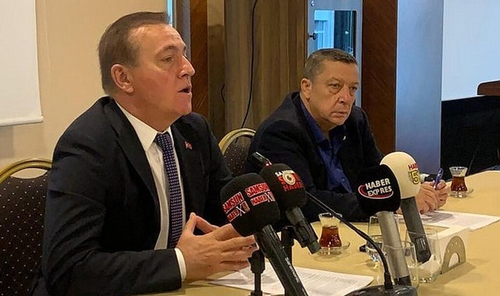 Seçimi Kaybetmesine Rağmen Mahalle Mahalle Dolaşıyor! -VİDEOLU