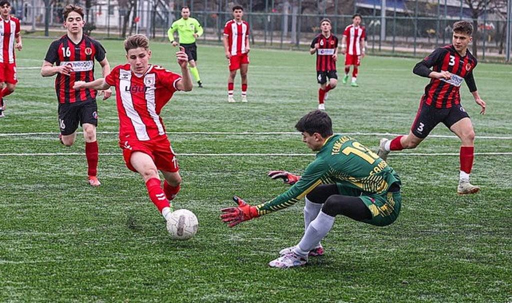 Samsunspor’un Eğitim Sponsorundan 5 Gollü Galibiyet!