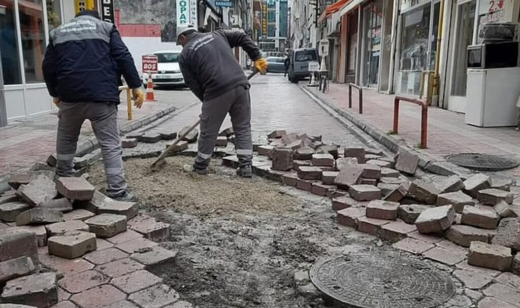 İlkadım’da Kaldırımlar Daha Konforlu Ve Güvenli!