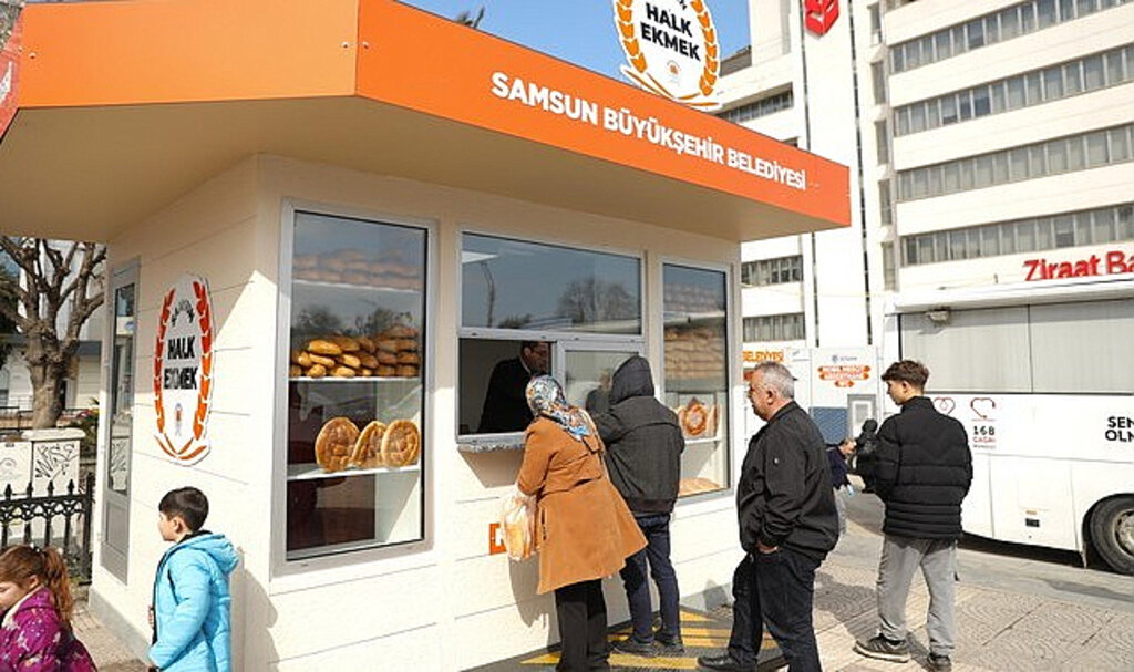 Büyükşehir’in Samsun Halk Ekmek Noktaları Hizmete Başladı!