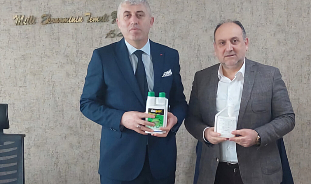 İlkadım Belediyesi'nden Kahverengi Kokarca Mücadelesine İlaç Desteği! 