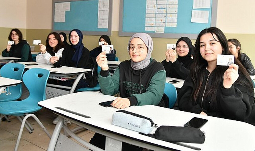 Samsun Büyükşehir Üniversite Yolunda Gençlerin Yanında!