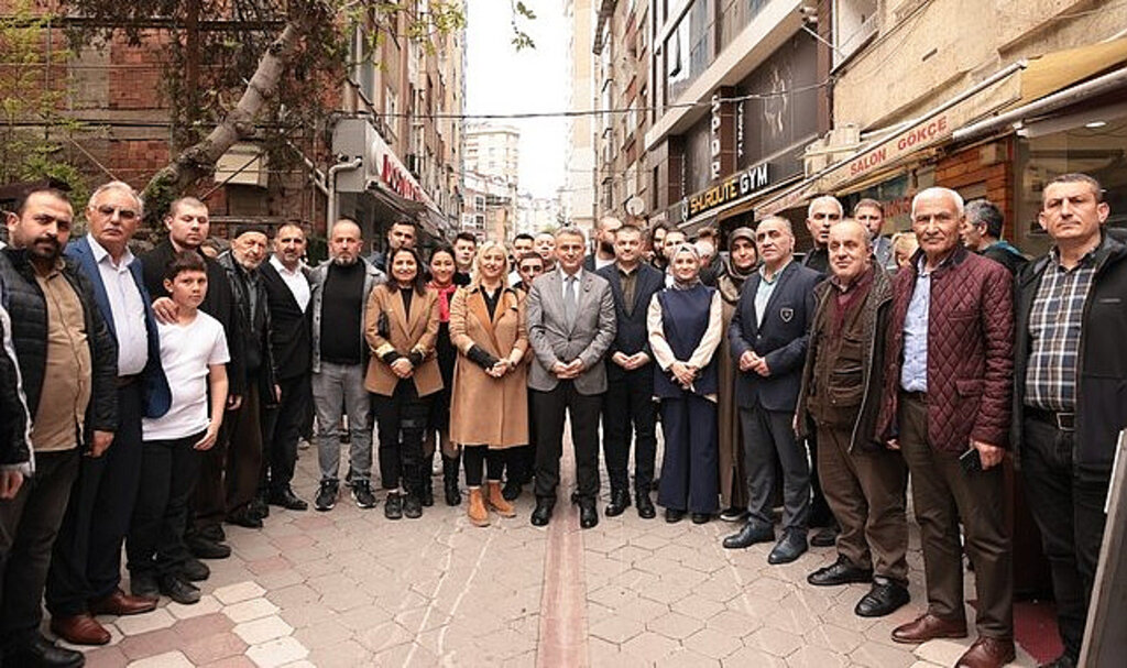 Başkan İhsan Kurnaz, 'Hesabımızı Hemşehrilerimize Veriyoruz'!