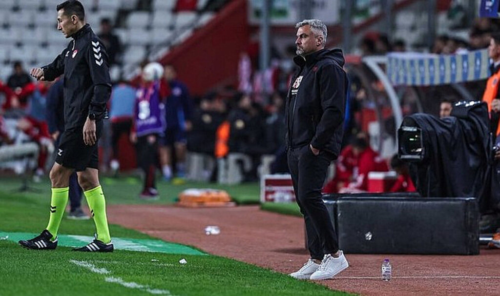 Samsunspor Teknik Direktörü Thomas Reis, Antalyaspor Mağlubiyetinin Ardından Konuştu!