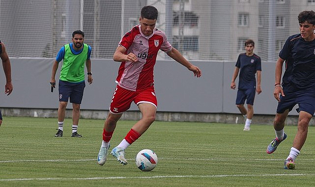 Mustafa Deniz Karadeniz’e Milli Davet!