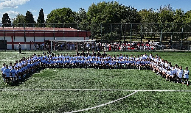 Büyükşehir’in Yaz Spor Okullarına 14 Farklı Branşta 670 Öğrenci Katıldı!